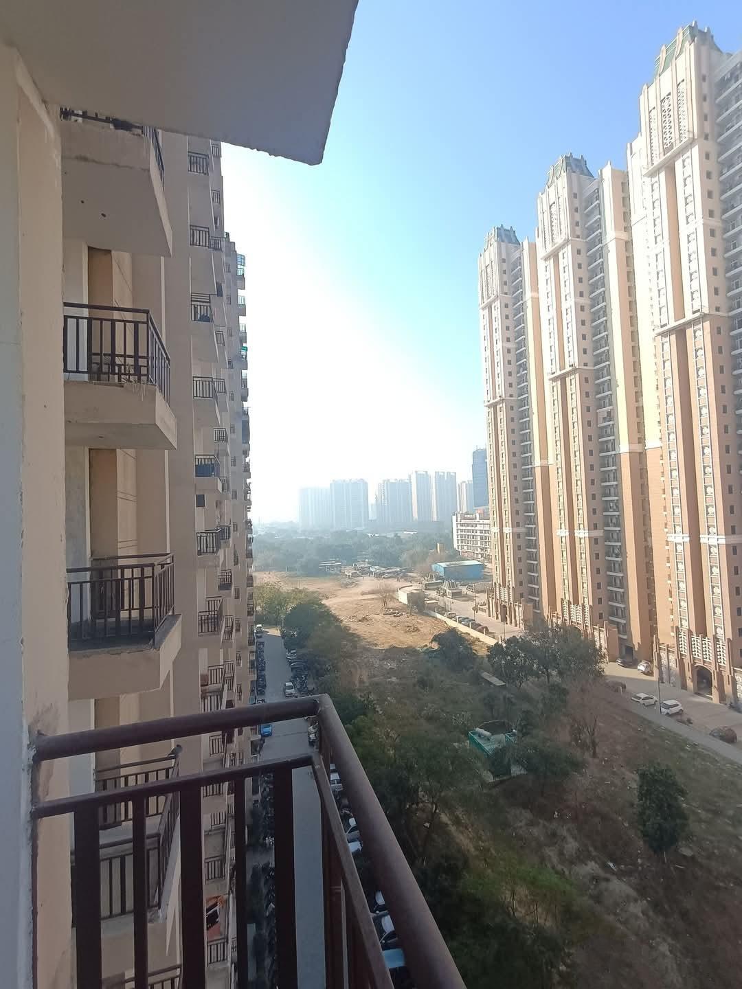 Aims Green Avenue – 1440 SQFT | 3 BHK | For Sale | Noida Extension