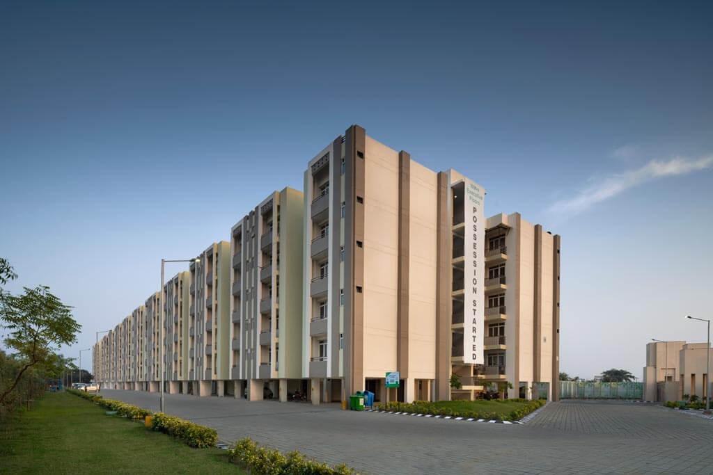 Executive Floors, Wave City, NH-24, Ghaziabad