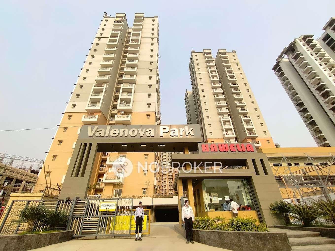 Hawelia Valenova Park, Greater Noida West