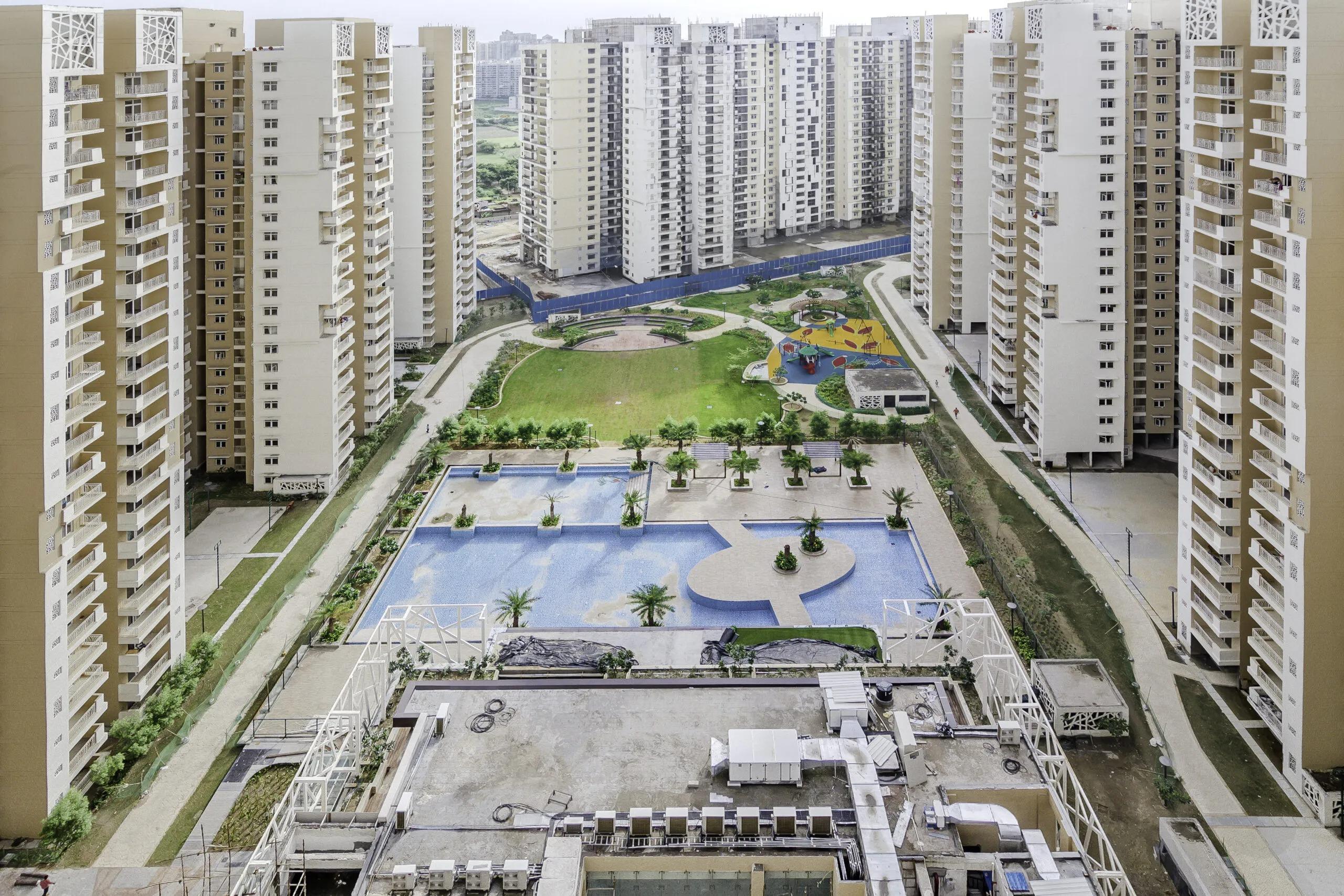 Ajnara Le Garden, Noida Extension