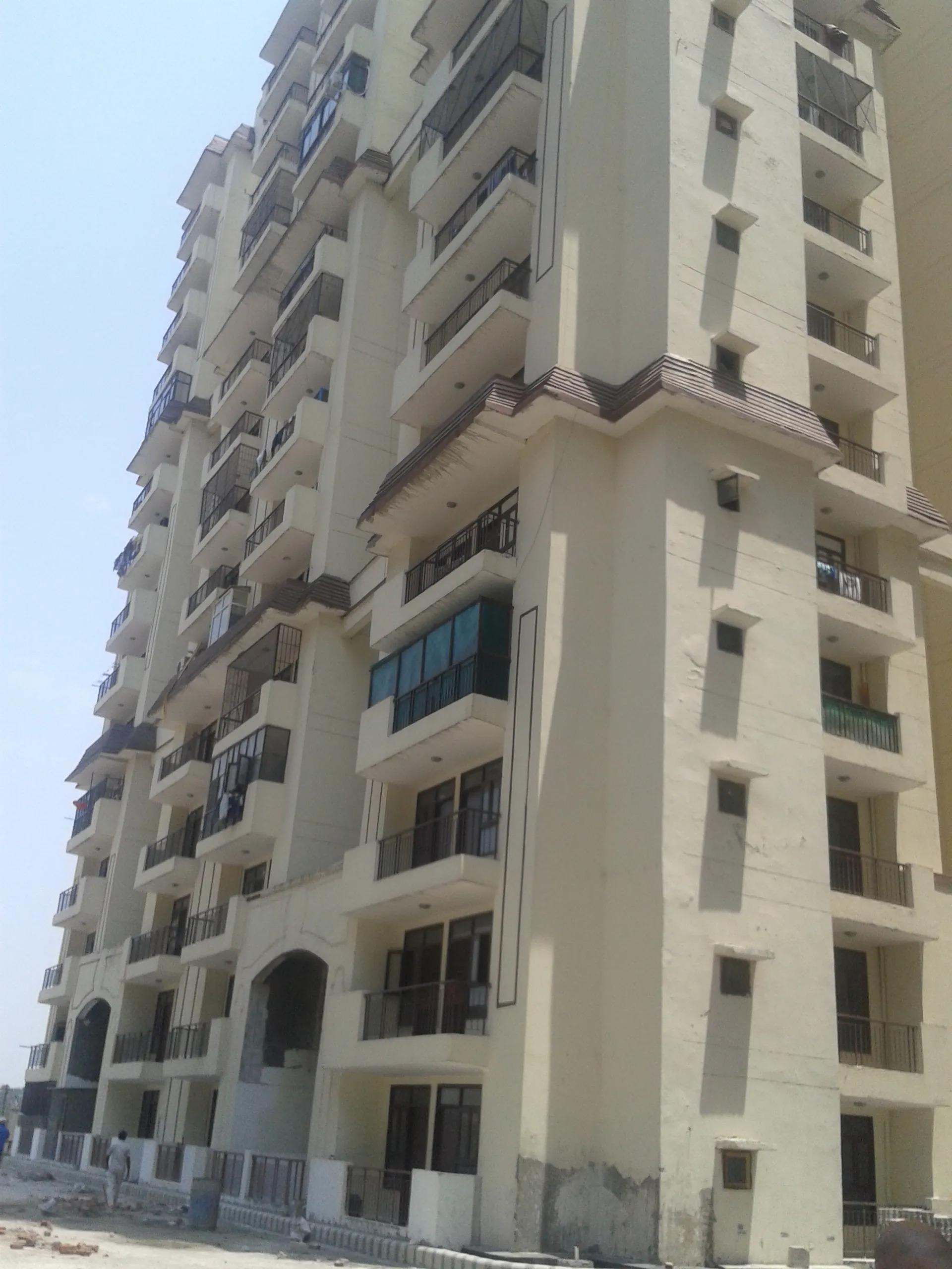 Mahagunpuram (Vinayak Tower), NH-24, Ghaziabad