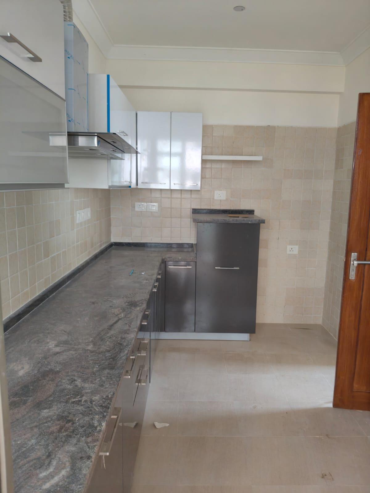 Parsvnath Exotica, Golf Course Road, Gurugram