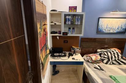 White Orchid, Noida Extension