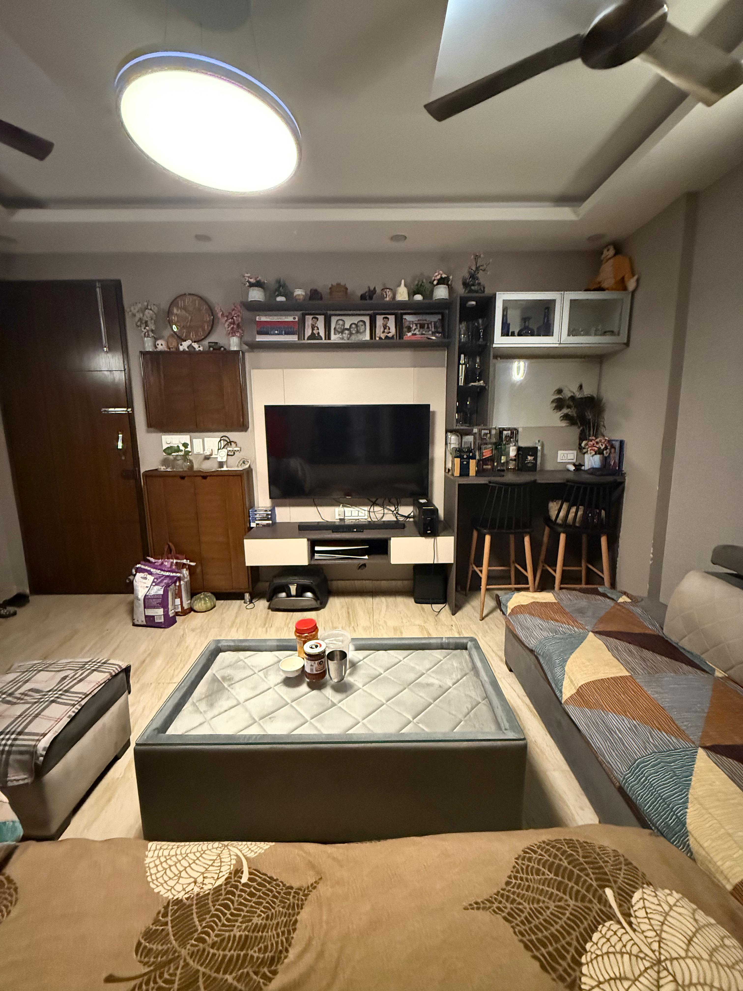 White Orchid, Noida Extension
