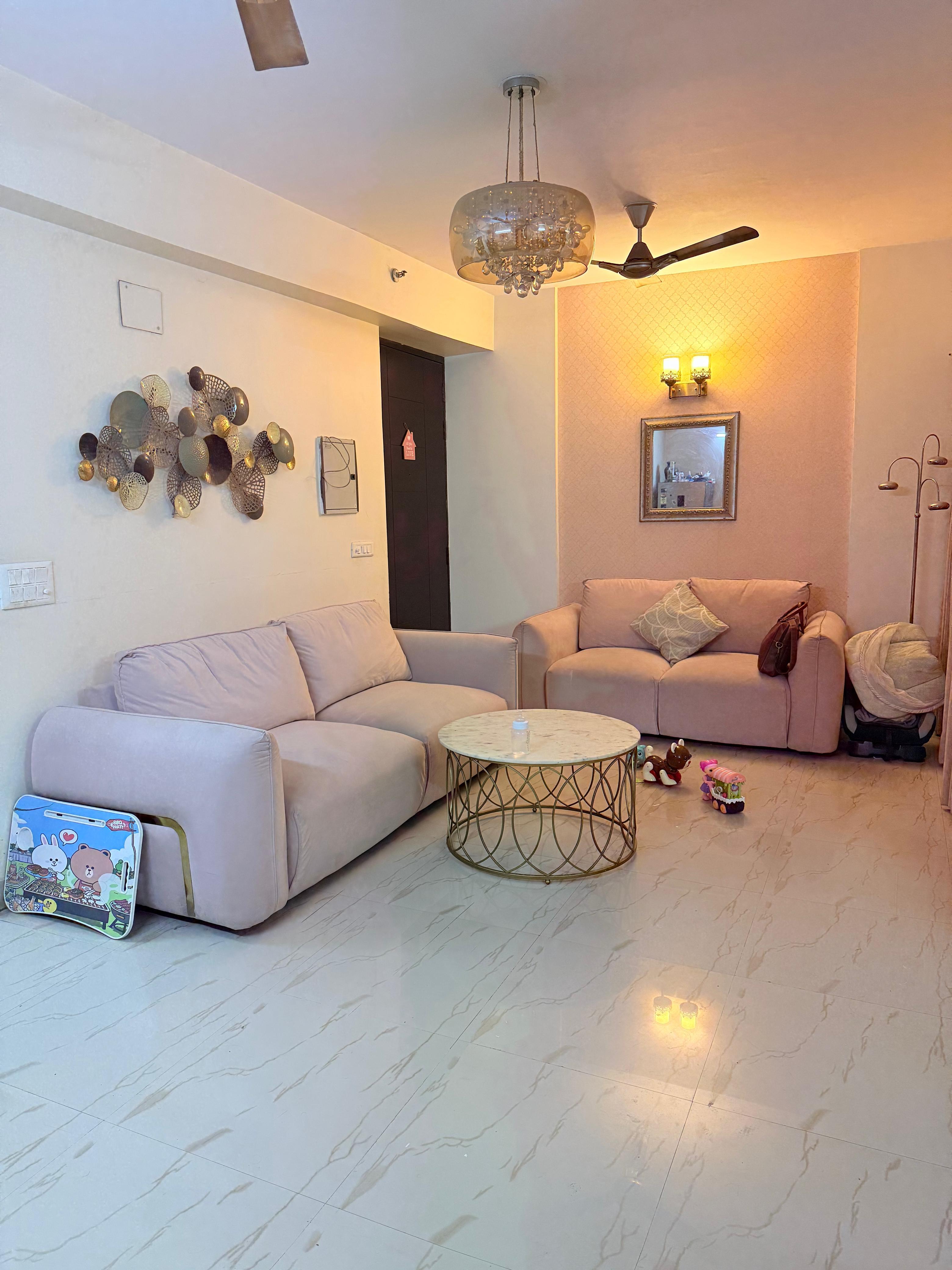 Hyde Park Society – 1320 SQFT | 3 BHK Flat for Sale | Central Noida