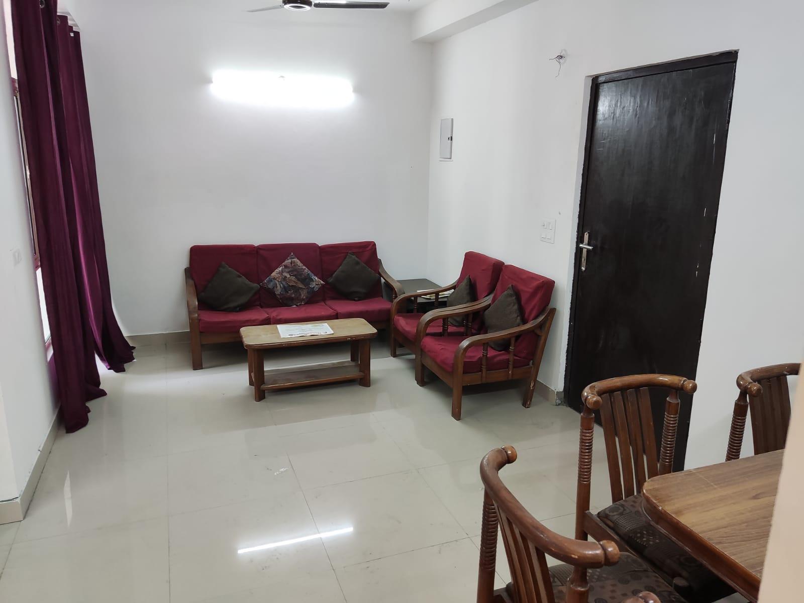 Radicon Vedantam – 925 SQFT | 2BHK Flat for Sale | Noida Extension