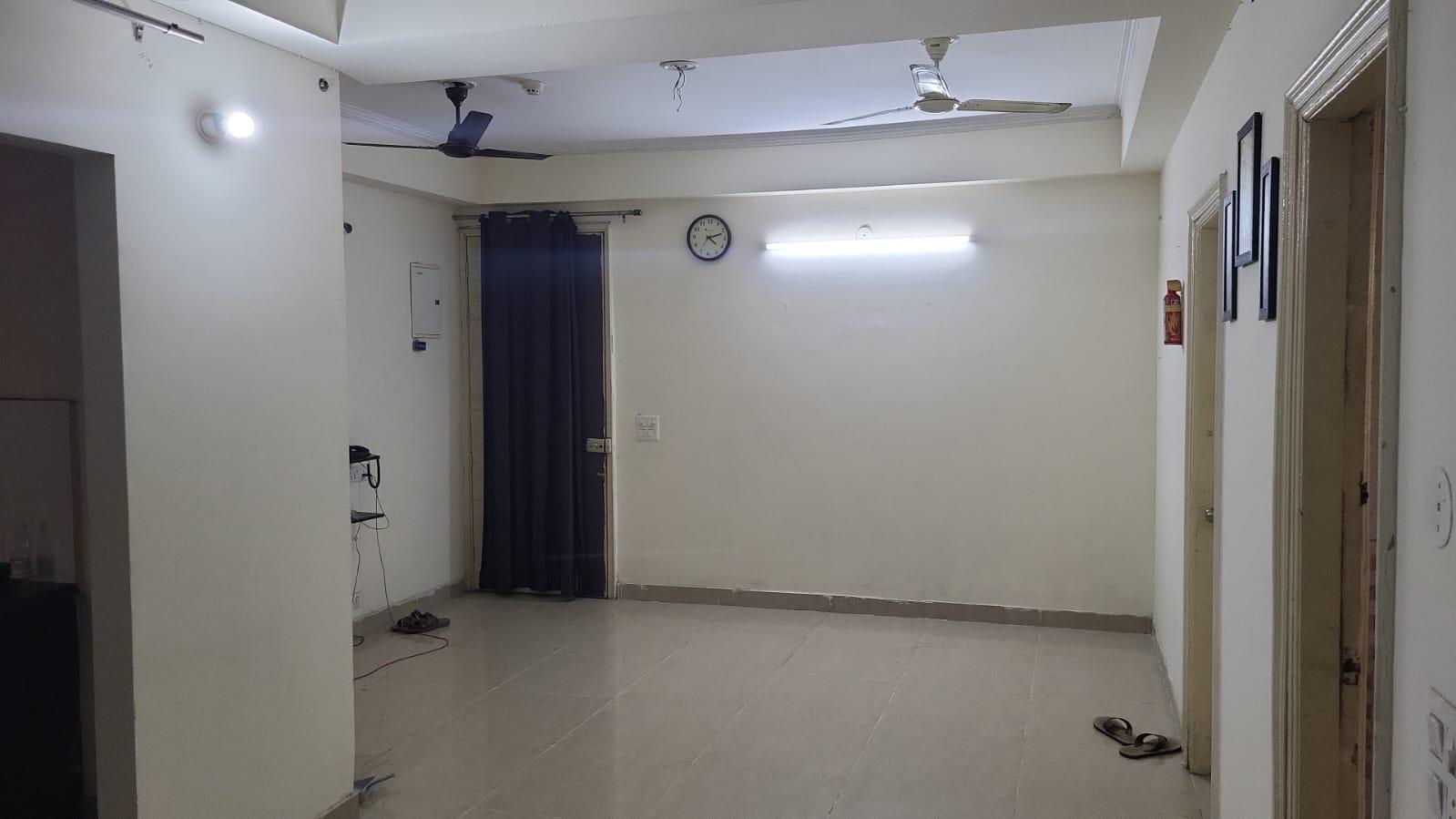 Saviour Greenarch – 3BHK | 1260 sq.ft. | 12th Floor | For Rent | Noida Extension