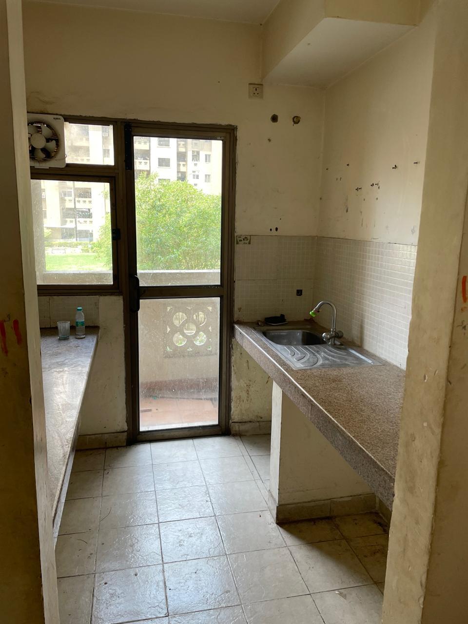 Eros Sampoornam – 1060 SQFT | 2BHK Flat for Sale | 2 Bathrooms | Noida Extension