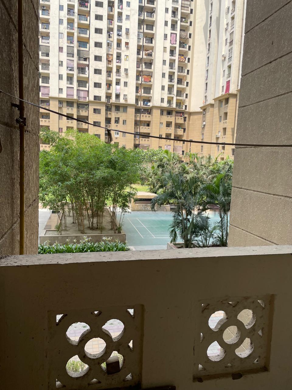 Eros Sampoornam – 1060 SQFT | 2BHK Flat for Sale | 2 Bathrooms | Noida Extension