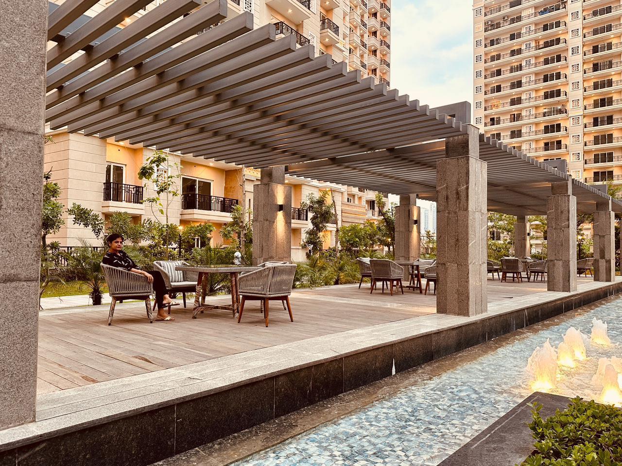 ACE Parkway – 1085 SQFT | 2 BHK | For Sale | Noida Expressway