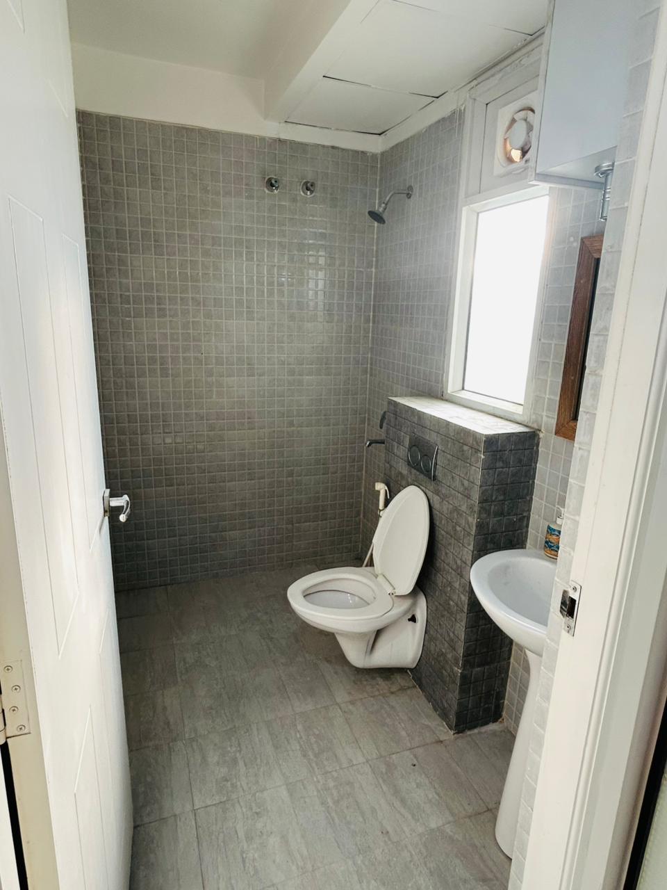 Civitech Stadia – 1495 SQFT | 3BHK + 2T | For Rent | Sector 79, Noida