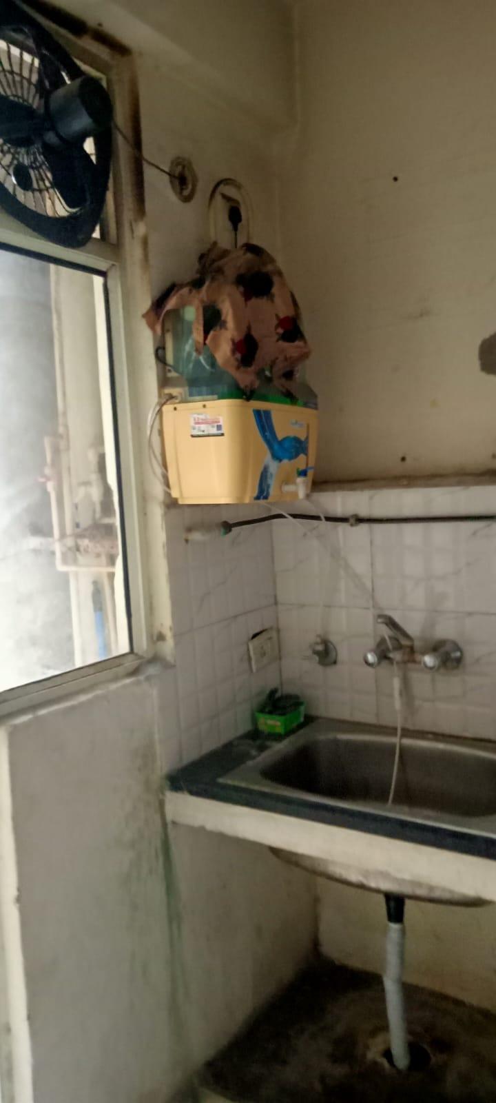 Galaxy Vega – 995 SQFT | 2 BHK_2T | Semi-Furnished | For Rent | Techzone 4, Noida Extension