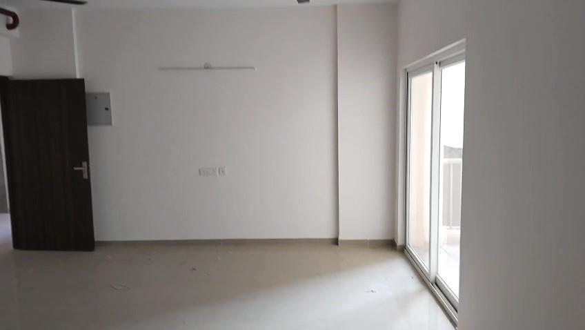 Apex Splendor – 1458 SQFT | 3 BHK + 3T | Noida Extension | For Sale